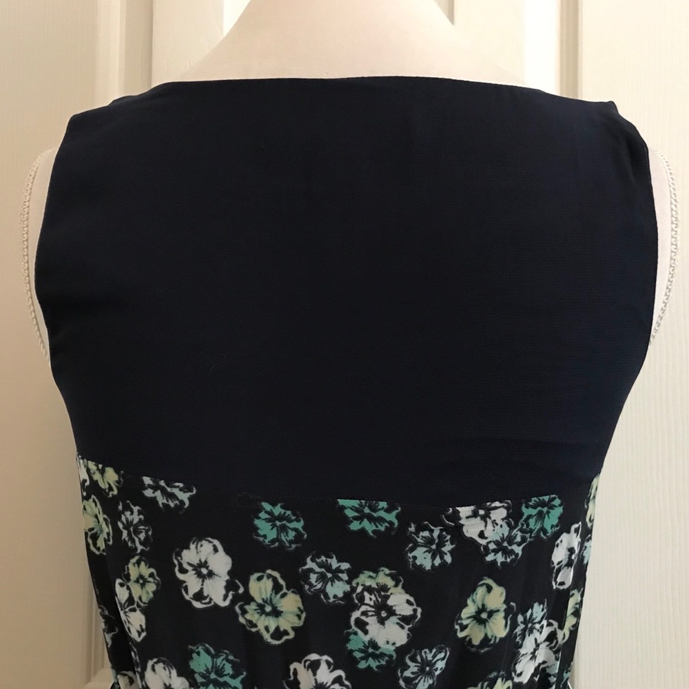 đź’™Cute Navy Blue w/ Flower Print Dress - Picture 5 of 8